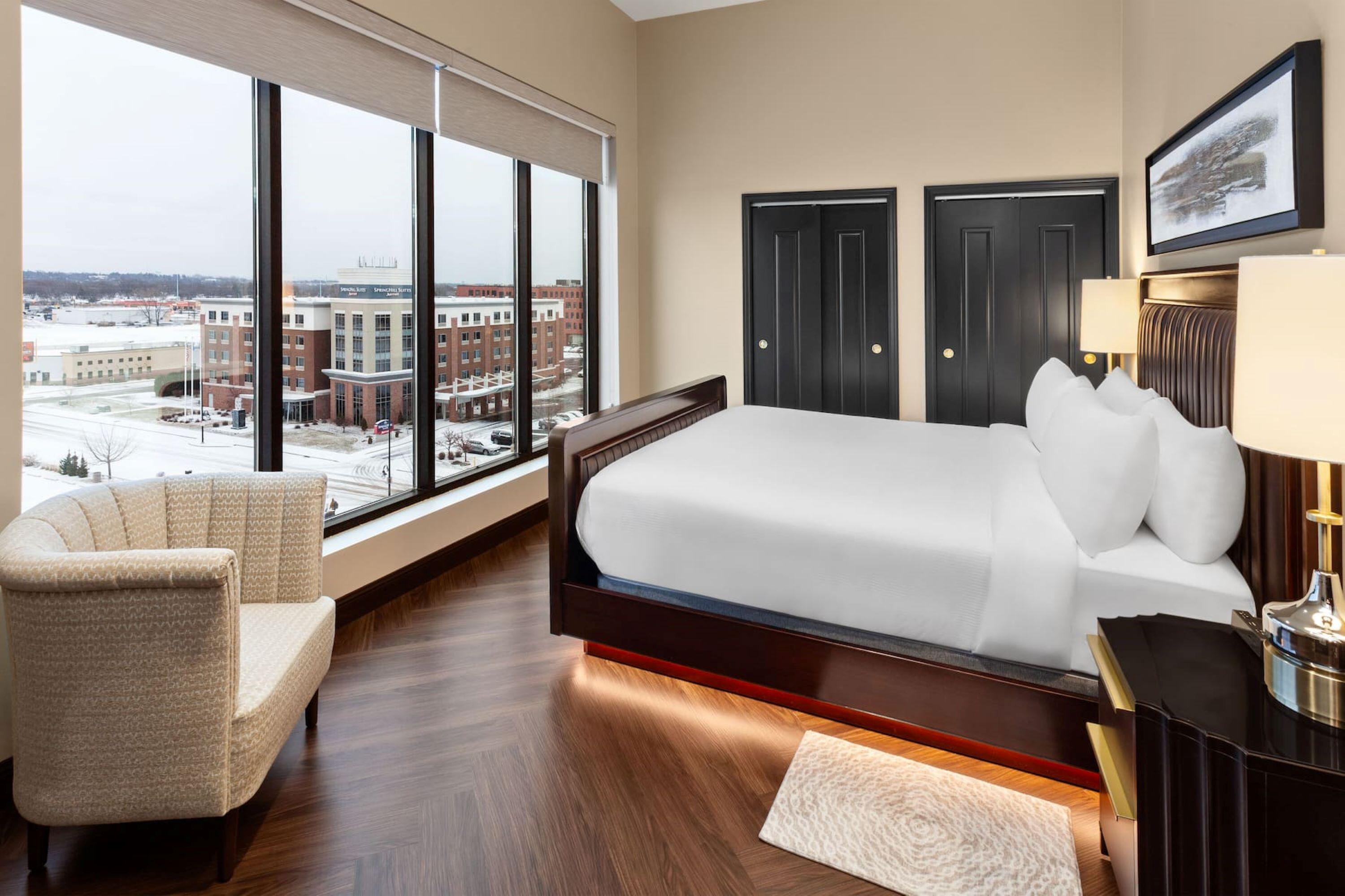 Legacy Hotel, Trademark Collection By Wyndham Hotel